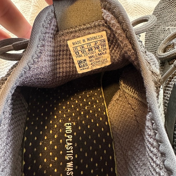 Size 13 Adidas shoes - Picture 4 of 5